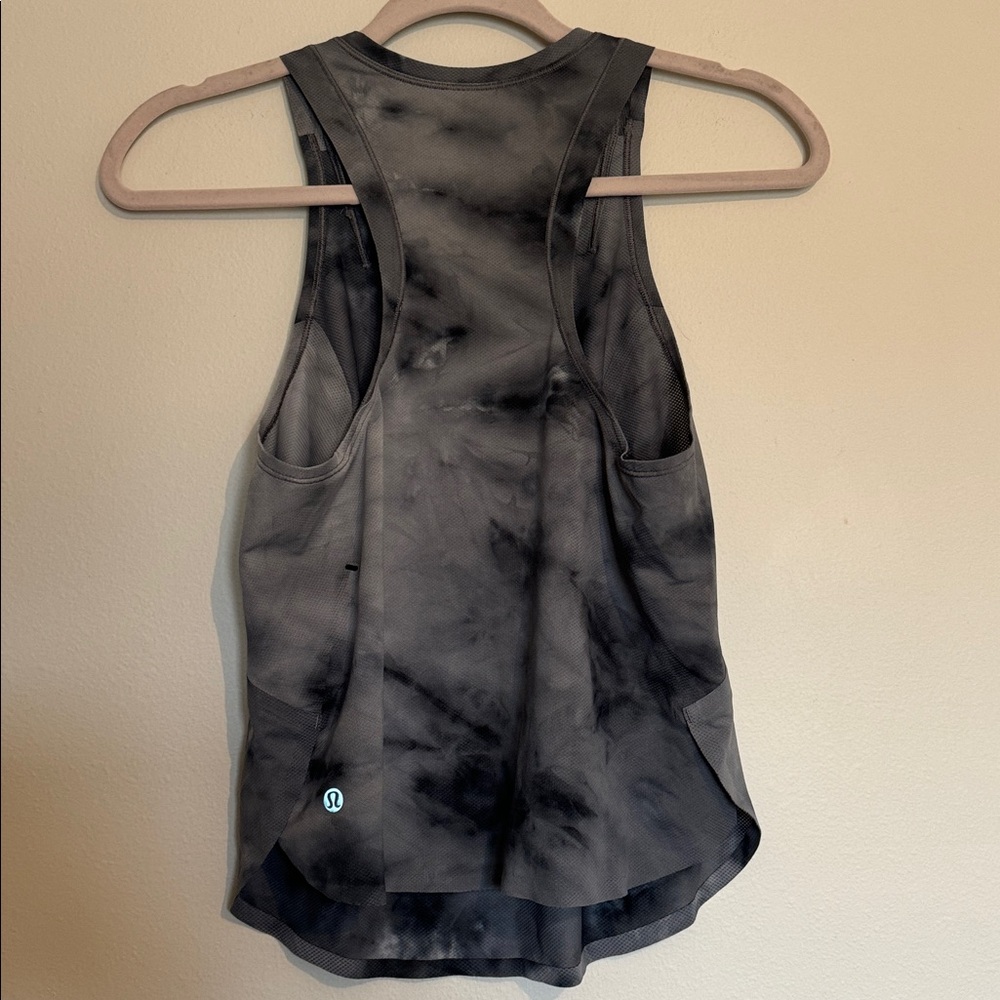 Lululemon Lightweight Run Kit Tank Top 4 - Picture 4 of 5